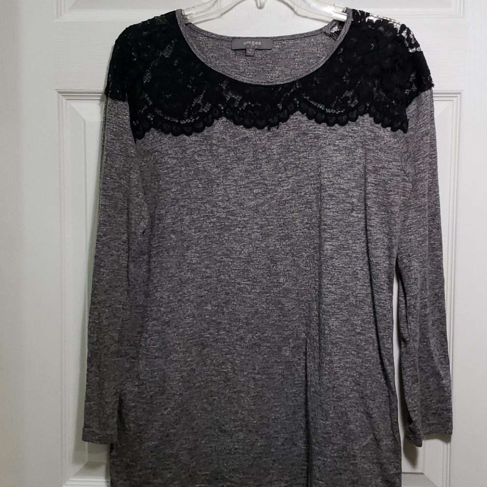Gray long sleeve shirt